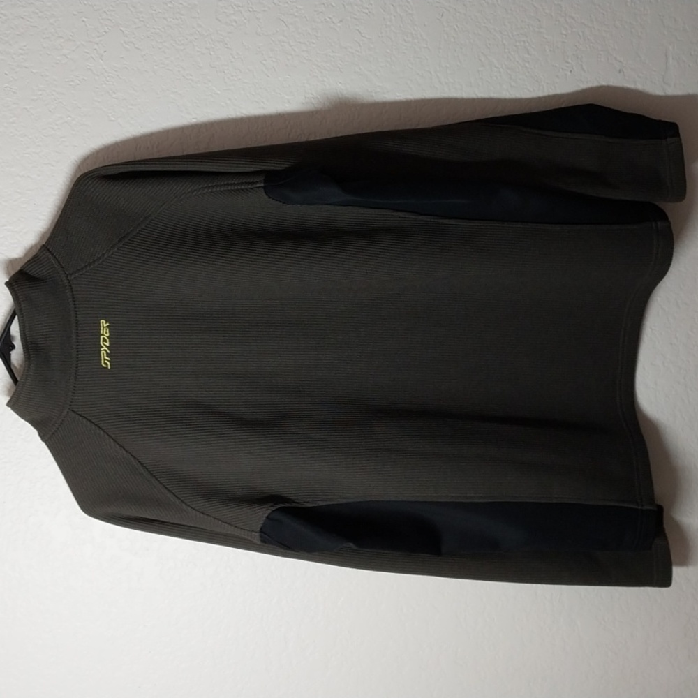 sweater - Picture 2 of 4